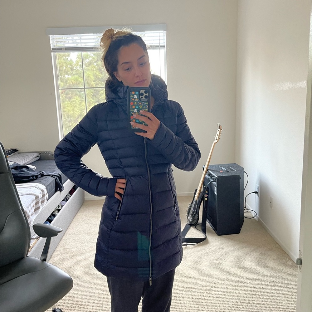 Lululemon Down Jacket, iridescent blue 💎 size 6